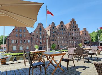 germany/lubeck/st-lorenz/restaurant/potters-restaurant