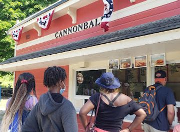 michigan/mackinac-island/restaurant/cannonball-oasis