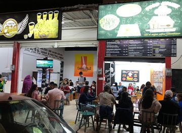 ecuador/santa-elena-region/restaurant/food-house-comida-colombiana