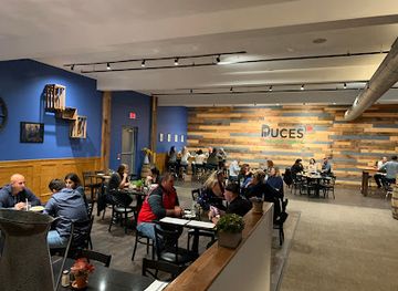 new-york/poughkeepsie/restaurant/duces-grill