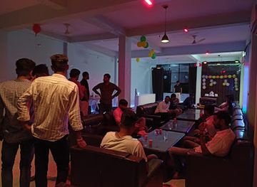 india/gwalior/restaurant/eat-street-restaurant