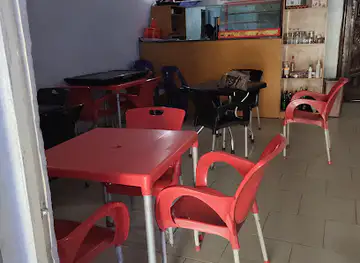 Vs UNIQUE KITCHEN