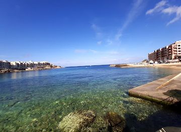 malta/marsalforn-bay/restaurant/pebbles-restaurant
