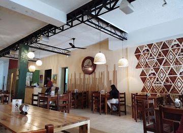 colombia/popayan/restaurant/canoa-y-mar-restaurante