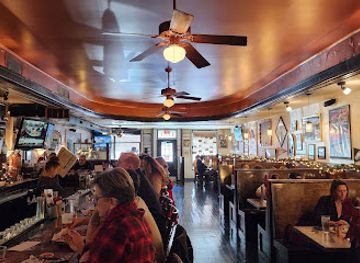 north-carolina/wilmington-area/restaurant/the-copper-penny