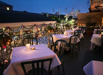 louisiana/new-orleans/french-quarter/restaurant/cafe-sbisa