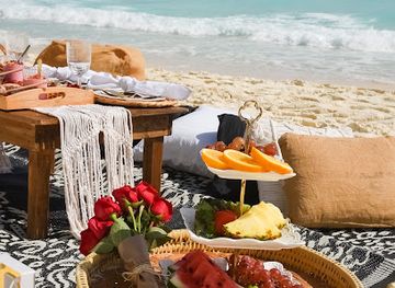 mexico/cancun/restaurant/picnic-a-la-playa