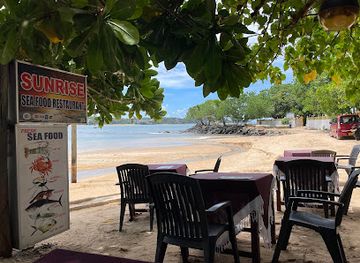 sri-lanka/unawatuna/restaurant/sunrise-seafood-restaurant
