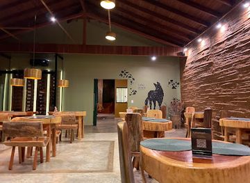 brazil/chapada-dos-veadeiros/restaurant/lobo-guara-bistro