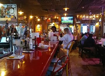 texas/beaumont/restaurant/tia-juanita-s-fish-camp