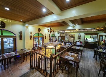 philippines/manila/intramuros/restaurant/ristorante-delle-mitre