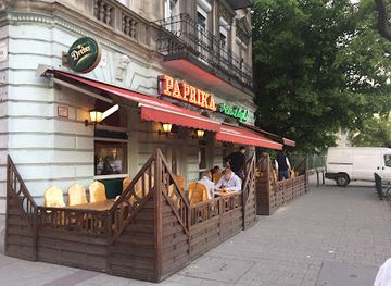 hungary/budapest/restaurant/paprika-vendeglo