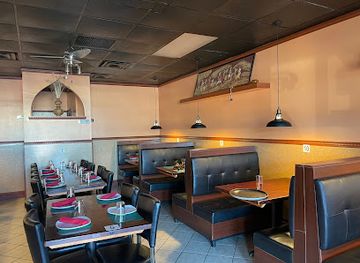 california/joshua-tree/restaurant/sam-s-indian-food-pizza