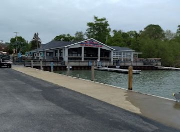 ohio/lake-erie-islands/restaurant/the-casino