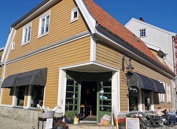 norway/fredrikstad/gamlebyen/restaurant/mormors-cafe