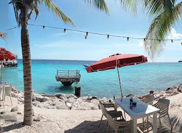 curacao/playa-cas-abou/restaurant/karakter-beach-lounge-restaurant