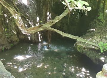 cyprus/adonis-baths-waterfalls/restaurant/baths-of-aphrodite-restaurant