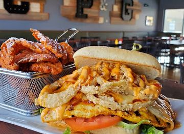 nebraska/omaha/blackstone-district/restaurant/cunningham-s-pub-and-grill-blackstone