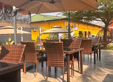 guinea/conakry/matam/restaurant/restaurant-versaille