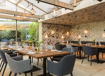 switzerland/zurich/enge/restaurant/leafs