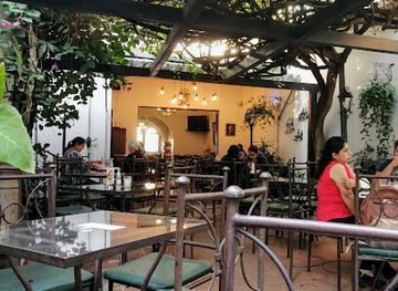 guatemala/guatemala-city/zona-1/restaurant/aida-restaurant