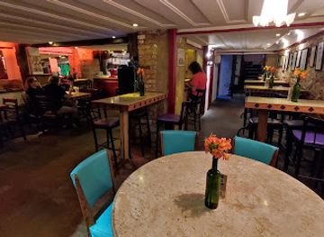 brazil/zona-da-mata/restaurant/escadabaixo-bar-cozinha-brasileira