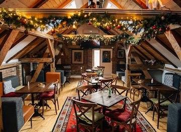 serbia/nis/stari-grad/restaurant/mascaron