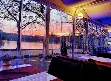 moldova/chisinau/botanica/restaurant/park-avenue