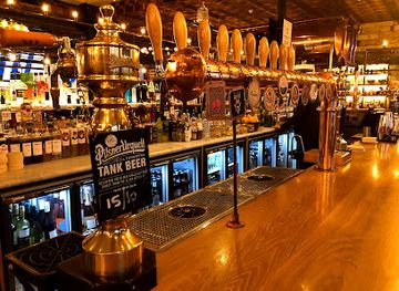 united-kingdom/manchester/restaurant/albert-s-schloss-manchester