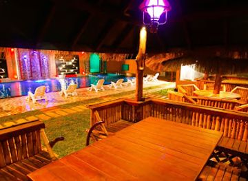 sri-lanka/anuradhapura/restaurant/white-house-poolside-restaurant