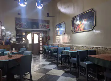 New Cathay Restaurant and Bar