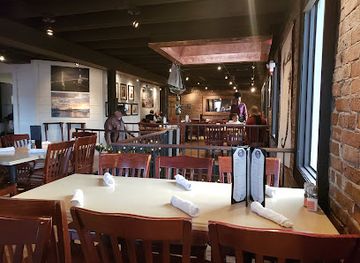 south-carolina/lowcountry/restaurant/charleston-crab-house