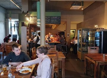 germany/frankfurt/sachsenhausen/restaurant/muku