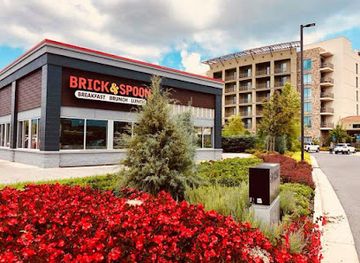 tennessee/pigeon-forge/restaurant/brick-and-spoon-pigeon-forge