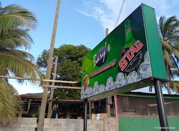 saint-kitts-and-nevis/saint-john-capisterre-parish/restaurant/bary-s-bar-grill