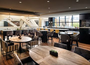 california/oakland/downtown-oakland/restaurant/iron-oak-restaurant-and-bar
