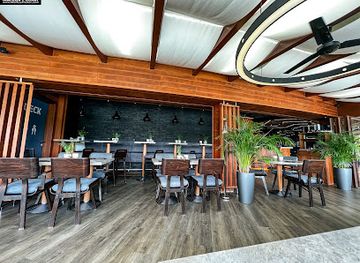 hungary/szombathely/restaurant/deck-bistro-bar