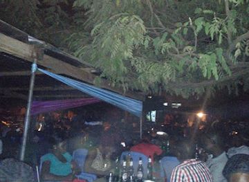 togo/keran-national-park/restaurant/bar-volcan