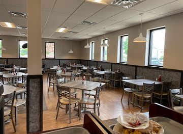 maryland/southern-maryland/restaurant/momi-s-kitchen