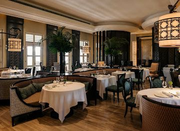 singapore/sentosa/restaurant/cassia