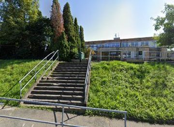 czechia/kutna-hora/restaurant/refresh-bistro-kutna-hora-koncept-skolniho-bistra