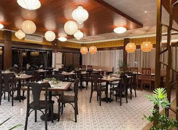 philippines/western-visayas/restaurant/lacaran-thai-filipino-restaurant