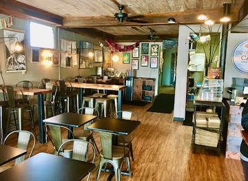 florida/pensacola/restaurant/end-of-the-line-cafe