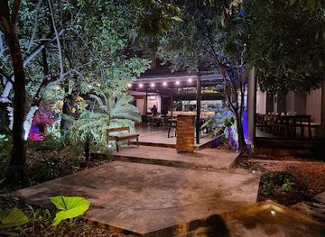 paraguay/ybycui-national-park/restaurant/pakuri