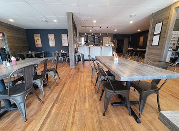 wyoming/bighorn-national-forest/restaurant/the-sleepy-coyote