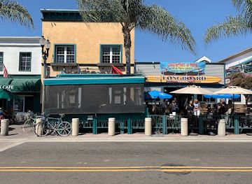 california/huntington-beach/restaurant/longboard-restaurant-pub