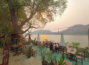 laos/golden-triangle/restaurant/tamarind-tree-restaurant-mekong