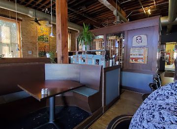 north-dakota/grand-forks/restaurant/the-toasted-frog