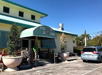 florida/key-largo/restaurant/pilot-house-restaurant-marina