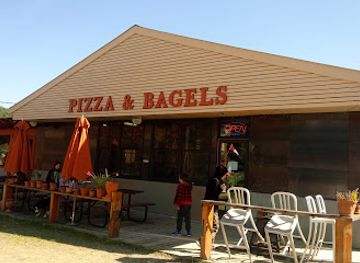 canada/peace-river-country/restaurant/pizza-on-earth